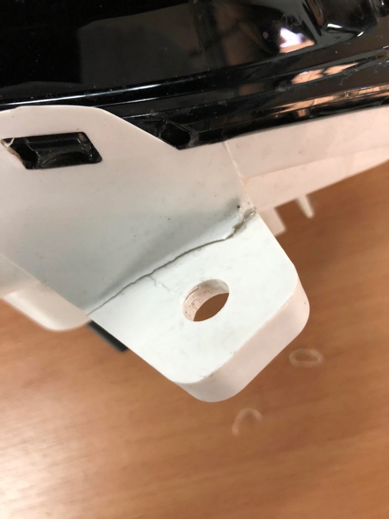 фото №8, Peugeot 208 ii 2018- лампа led drl противотуманная фара левый 9824241480