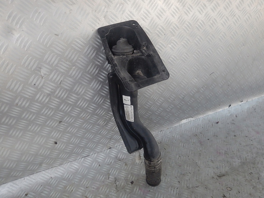 фото №1, Opel vivaro trafic primastar заливна горловина пального