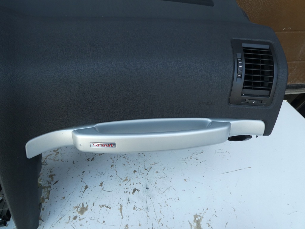 фото №8, Skoda octavia ii scout панель приладів панель приладів консоль подушка безпеки