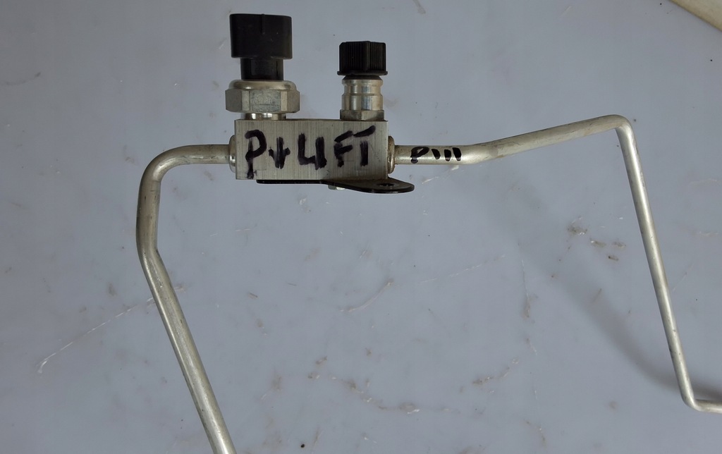 фото №5, Toyota prius iii prius plus lift трубка шланг кондиционера