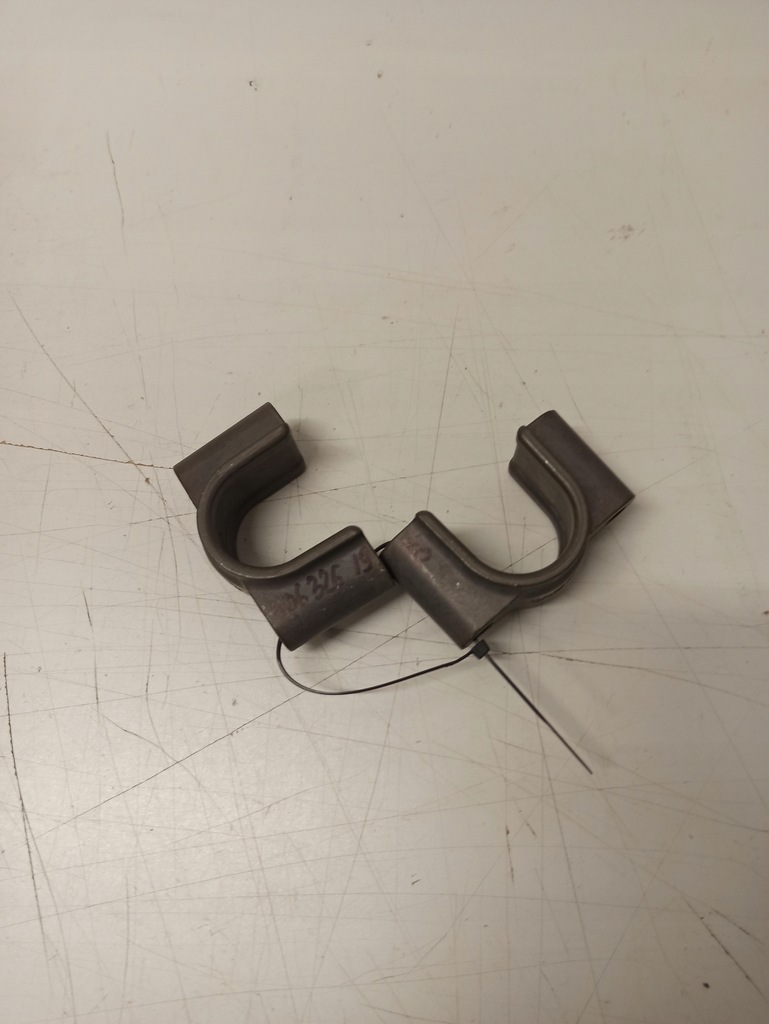 фото №1, Хомут стабілізатора a9063261940 mercedes 906