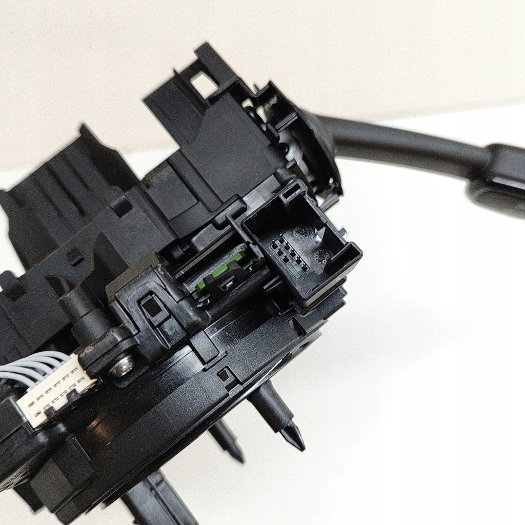 фото №7, Volkswagen t-roc 2023 рычаг / переключатель поворотники