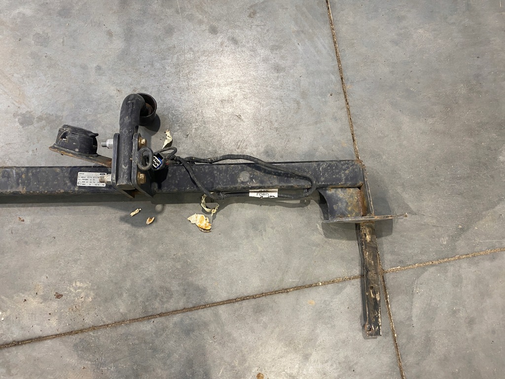 фото №8, Ford transit connect mk2 hak буксировочный