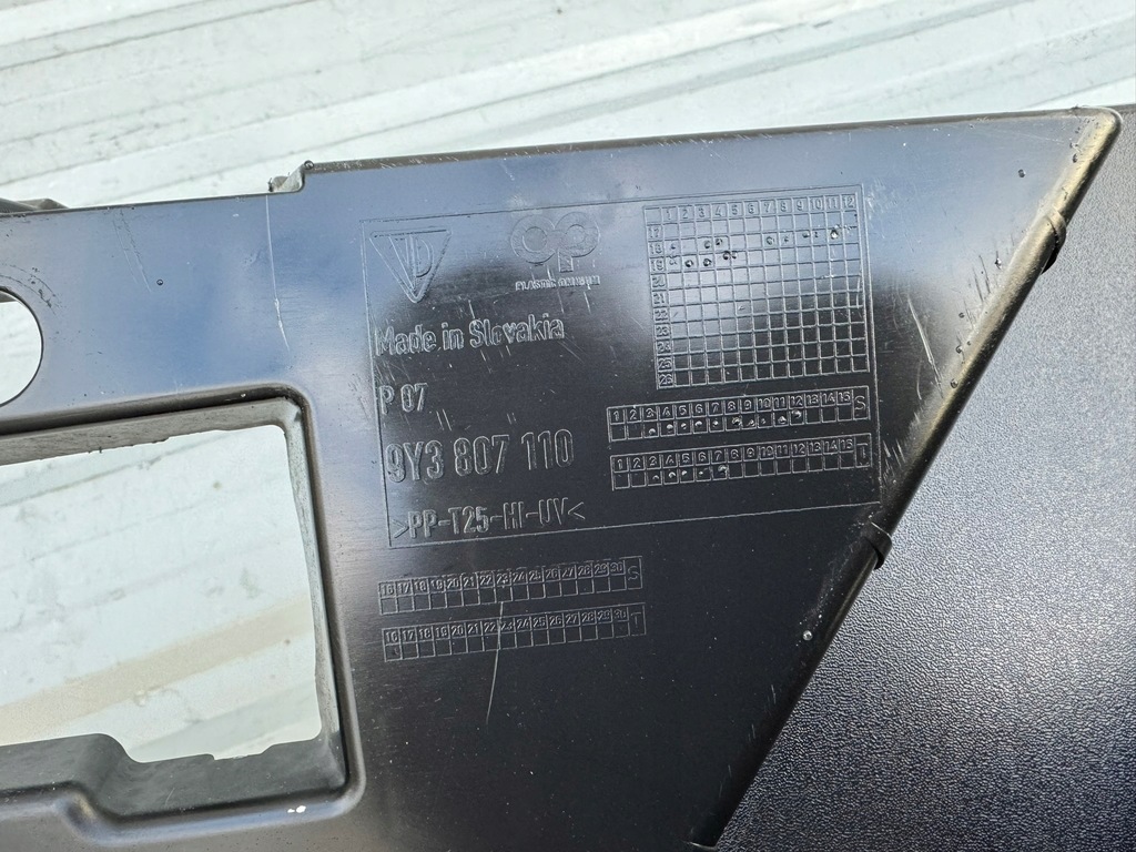 фото №13, Porsche cayenne 3 iii coupe 18-23r спойлер накладка бампера задняя 9y3807110