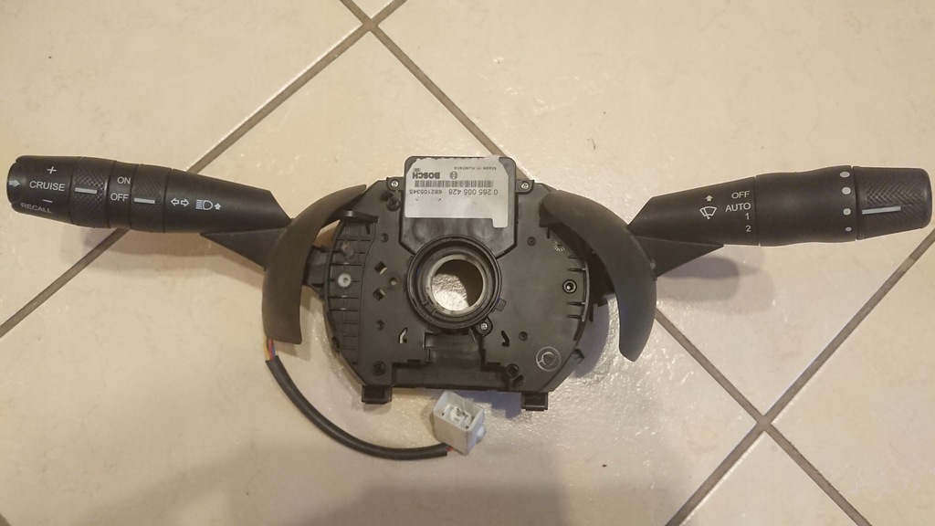 фото №1, Maserati quattroporte manetkai переключатель