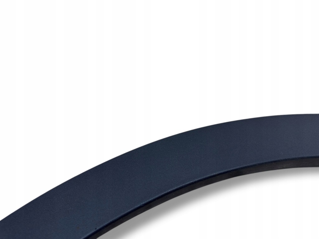 фото №6, Volkswagen id.4 2021 задняя сторона правая молдинг крыла заднего