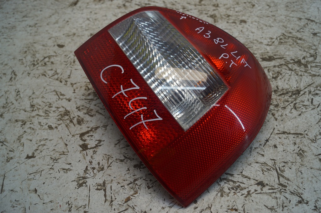 фото №6, Audi a3 8l lift лампа права задня