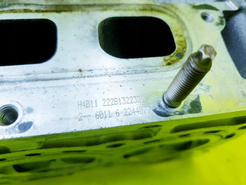 фото №7, Головка двигателя валы captur logan clio iv 0,9 tce 631r h4ba400 комплектная