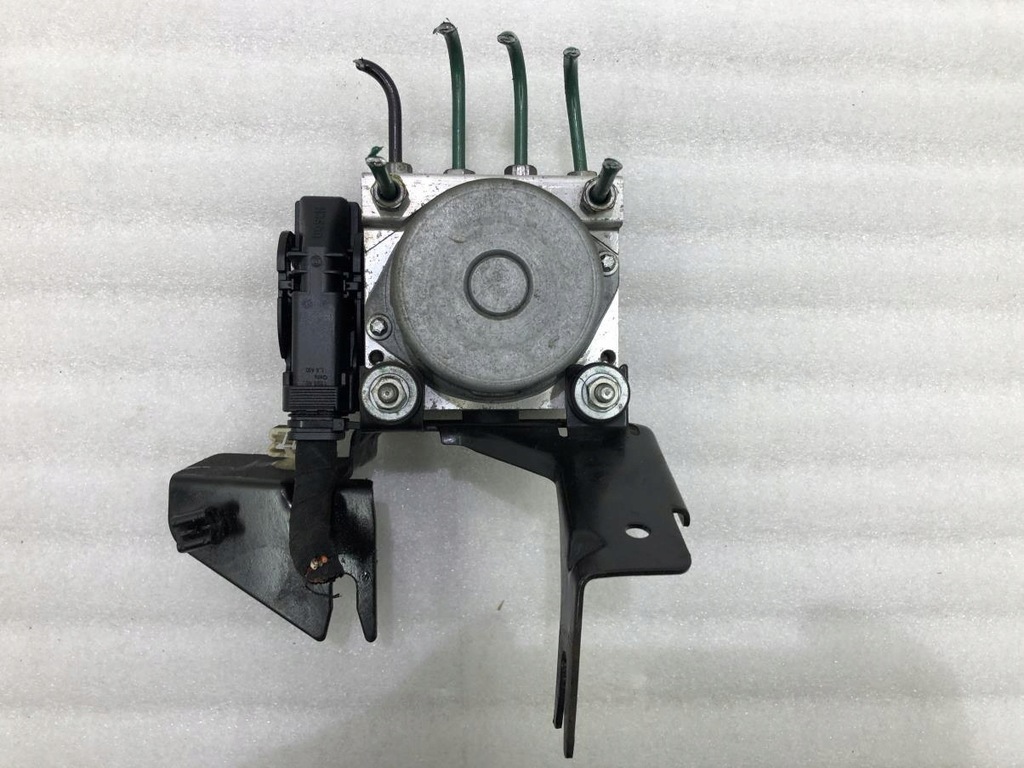 фото №1, Насос abs dacia sandero i 8200756095 1.4mpi