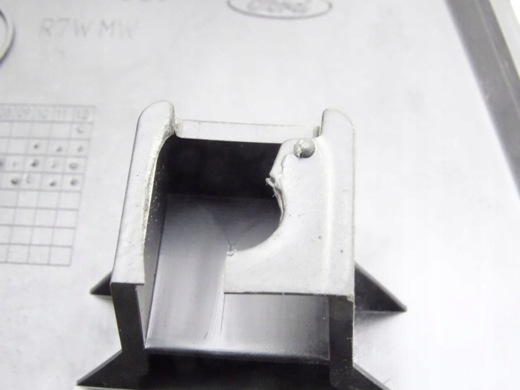 Ford focus mk3 10-18 накладка порог правый  перед Оригинал