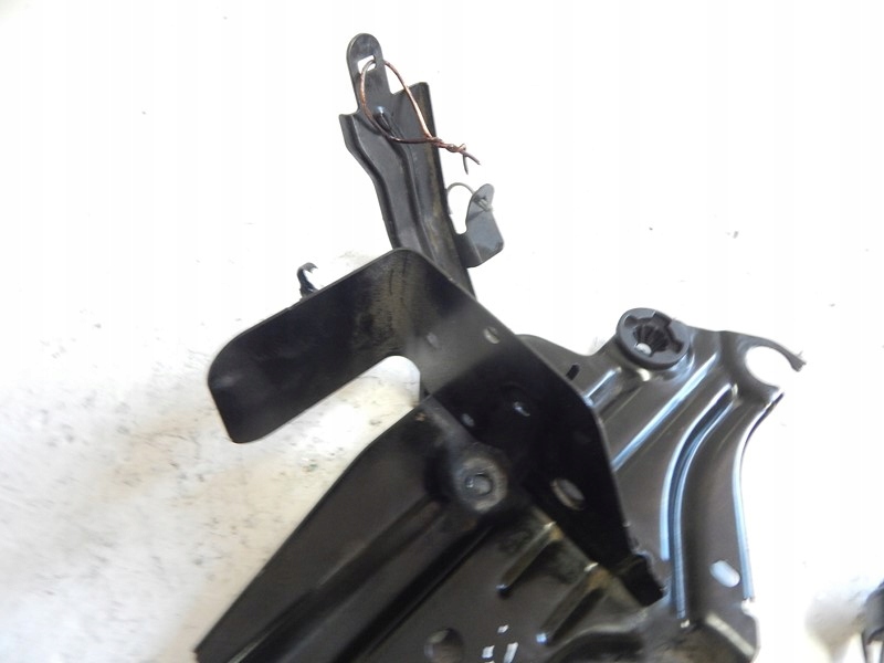 фото №4, Основание pod аккумулятор nissan juke 11-19