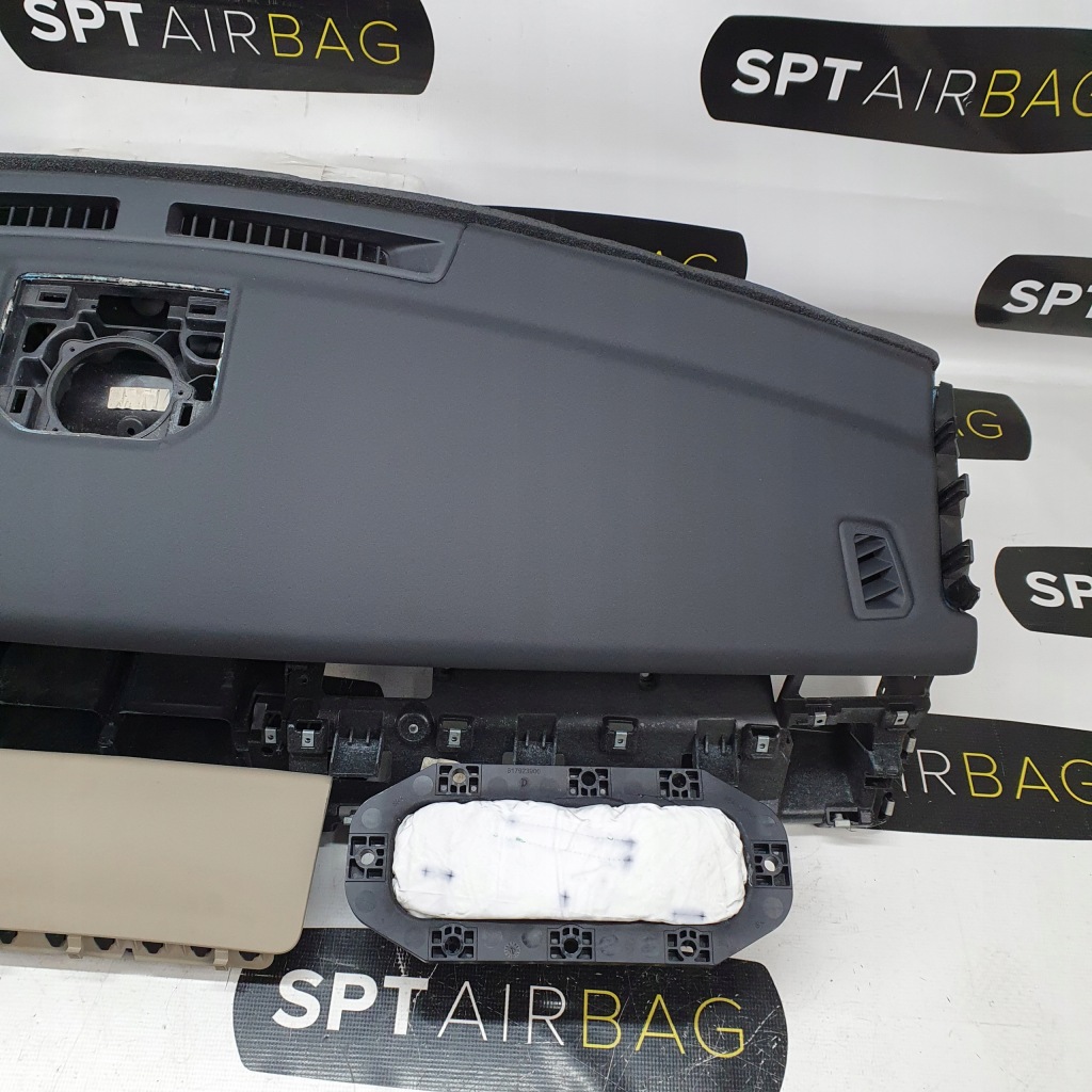 фото №4, Discovery sport приборная панель консоль подушки безопасности ремни подушка безопасности