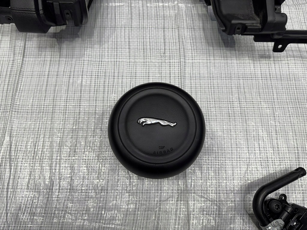 фото №4, Консоль приборная панель приборная проекционный дисплей jaguar e-pace