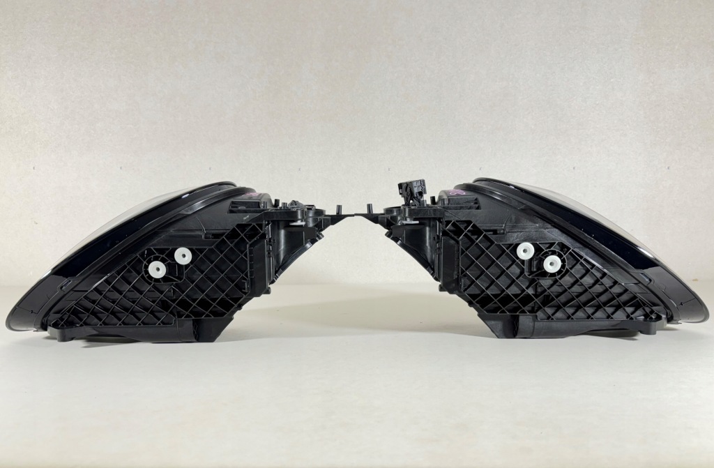 фото №12, Porsche carrera 992 911 matrix лампа ліва права перед фари usa - nowe