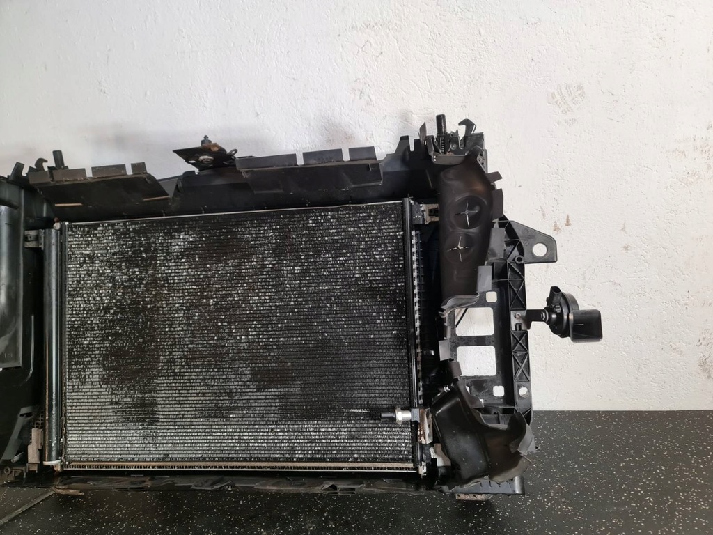 фото №7, Audi q7-4m0- pas передний с замками