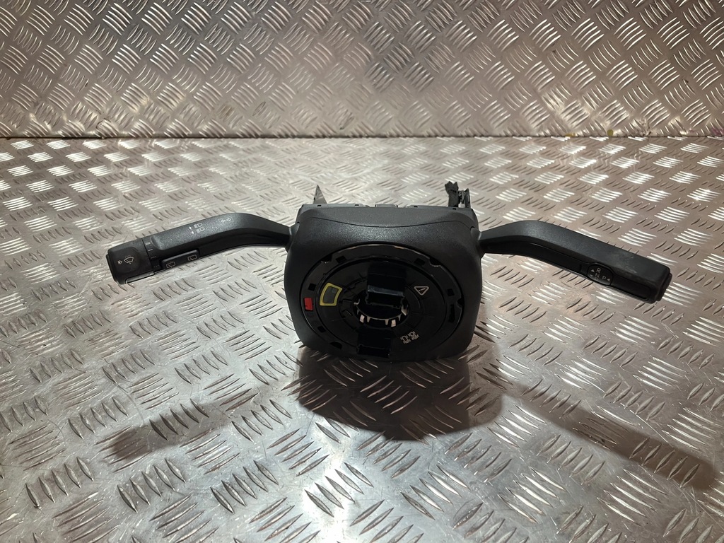 фото №1, Переключатель комбинированный mercedes eqb x243