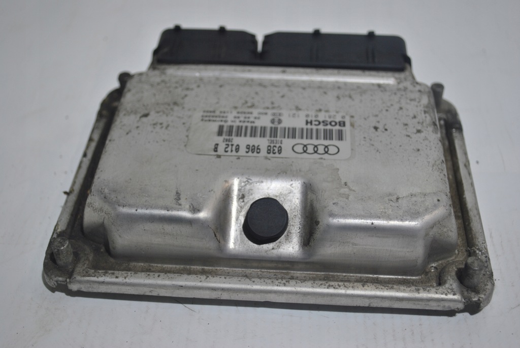 фото №6, Бортовий комп'ютер двигуна audi a3 8l 038906012b 0281010121