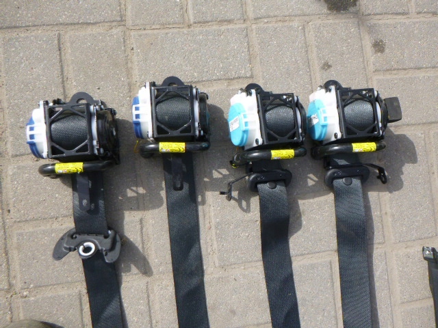 фото №7, Консоль приборная панель приборная подушка безопасности подушки безопасности ремни toyota c-hr chr lift