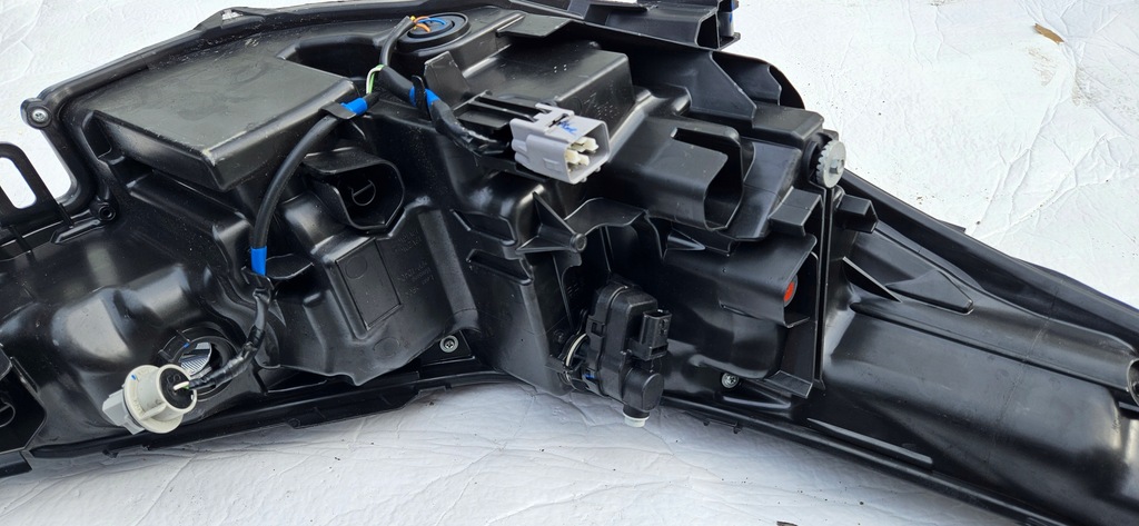 фото №10, Лампа перед передняя левая toyota chr c-hr lift fl full led 81150-f4180-00