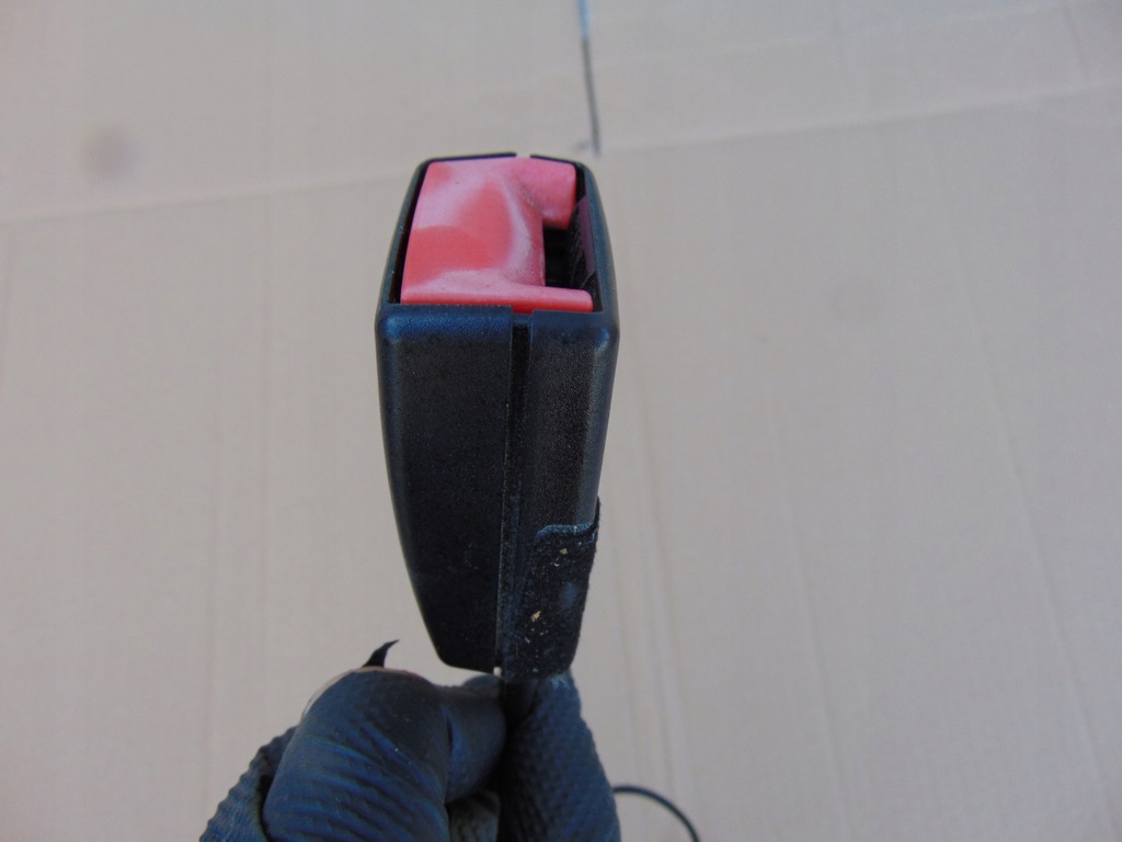 фото №10, Клипса поперечина безопасности левая правая передняя перед ford b-max