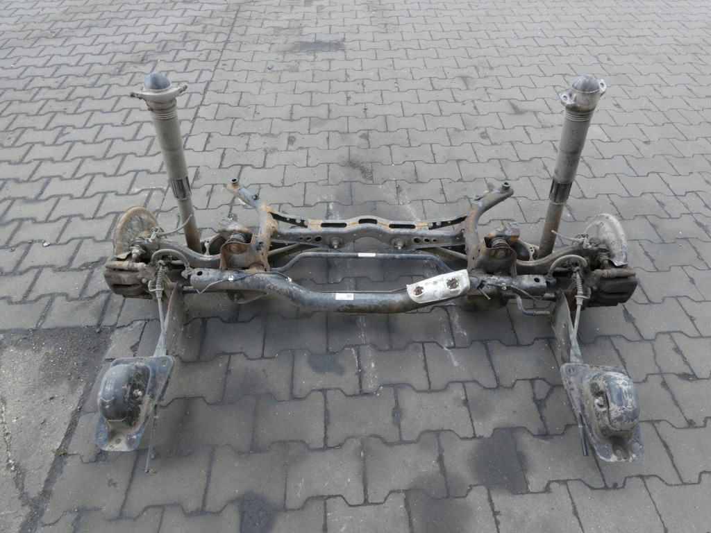 фото №1, Комплектна балка oś підвіска задня skoda octavia iii kombi 2012-2020