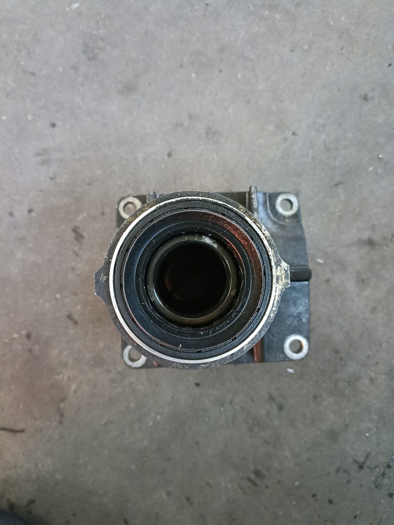 фото №11, Кронштейн опора полуось bmw f02 n63b44 7588950