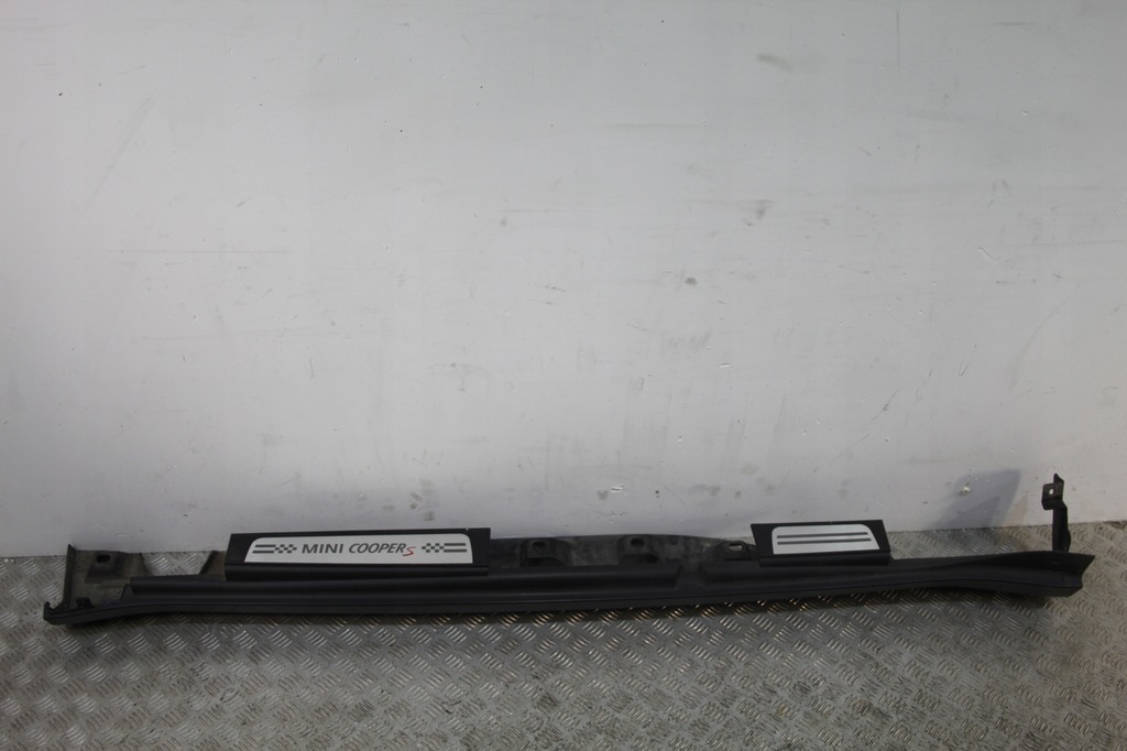 фото №4, Накладка порог левый перед mini countryman r60