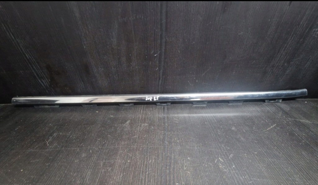 фото №1, Peugeot 208 молдинг двері лівий задня хром