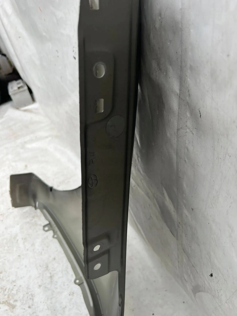 фото №12, Крила правий toyota hilux viii 2015 перед передній