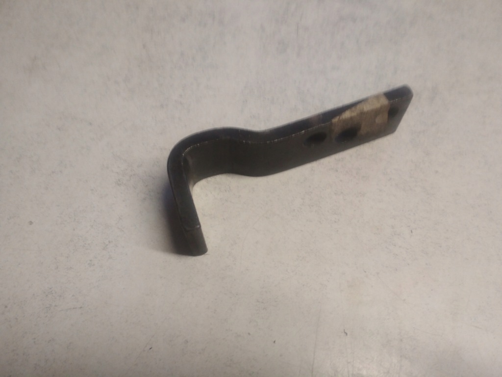 Купить Кронштейн генератора skoda 120