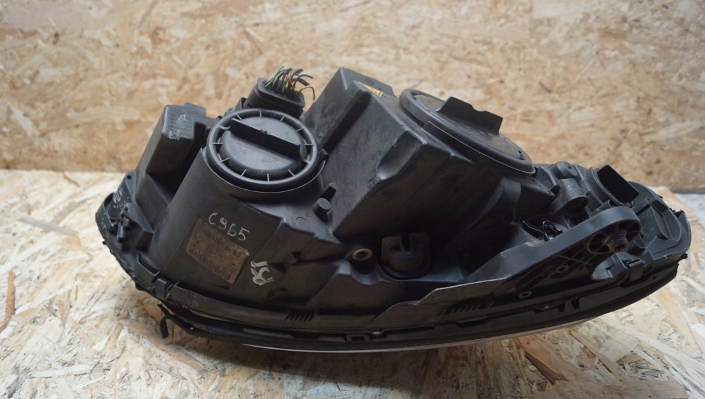 фото №14, Лампа левый перед mercedes c w204 ксенон