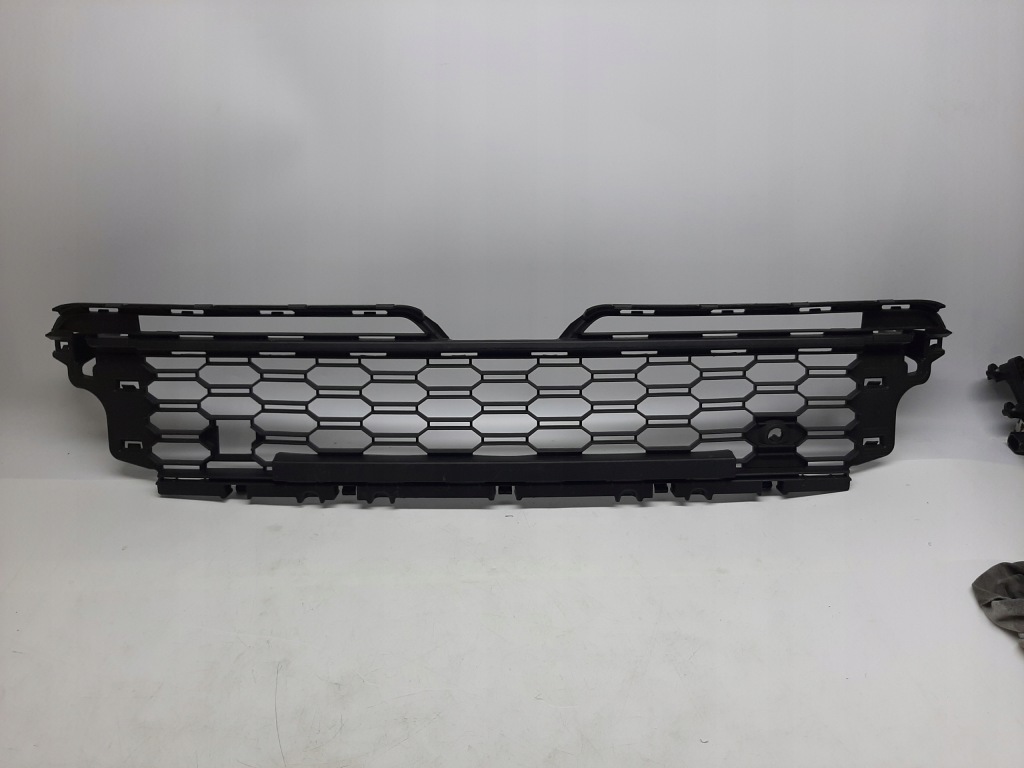 фото №1, Skoda scala kamiq решётка радиатора бампера 658853677