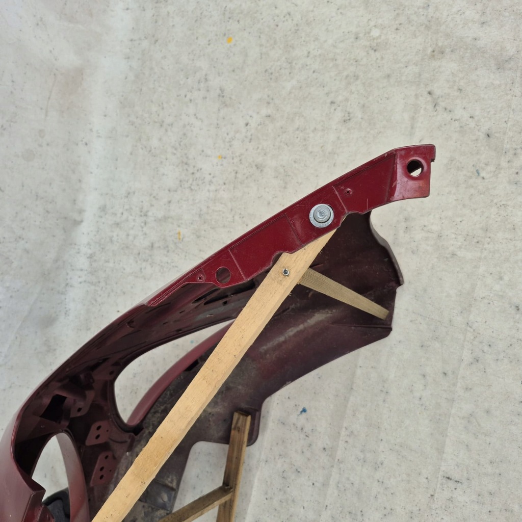 Ferrari california рестайлинг  14-17 бампер перед передний sprysk pdc Недорого