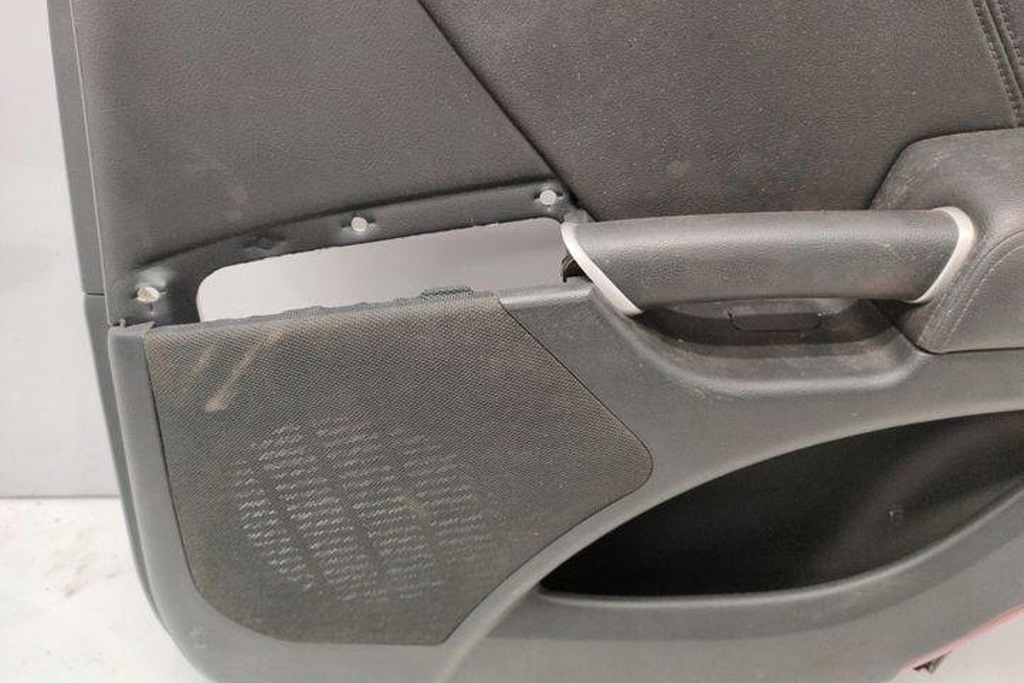 фото №10, Обшивка задних правых дверь hyundai grandeur ii 833023l300 2.19l бензиновый