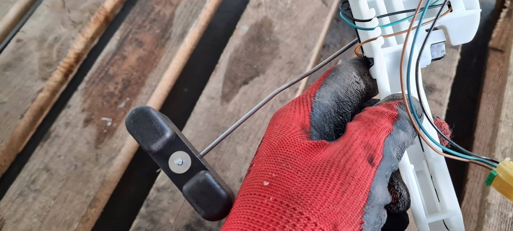 фото №10, Rs5 8w lift s5 датчик уровня топлива бака 2.9 tfsi 8w0919047e rs4 b9