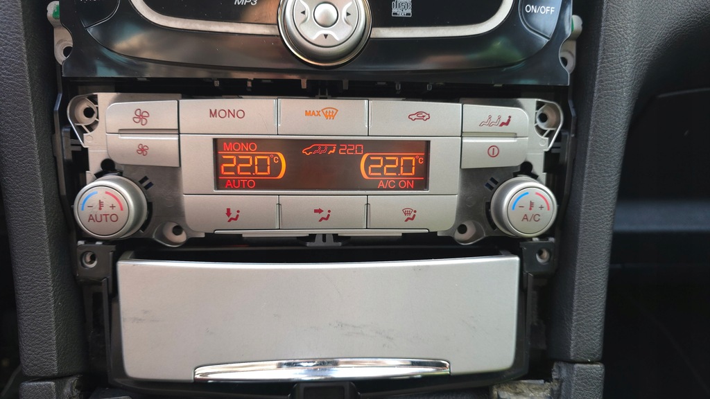 фото №1, Galaxy mk3 06-10 панель обдув кондиционера задняя 3 ряд 2009 r. europa хороший