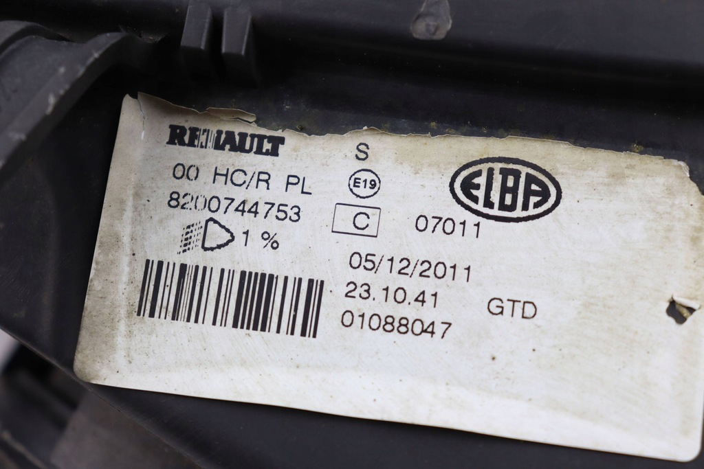 фото №8, Dacia logan i лампа передняя левая перед europa 8200744753 01088047