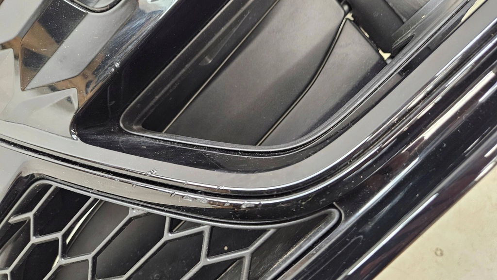 фото №7, Бампер перед передний audi e-tron etron rs gt performance 4j3807061 комплект