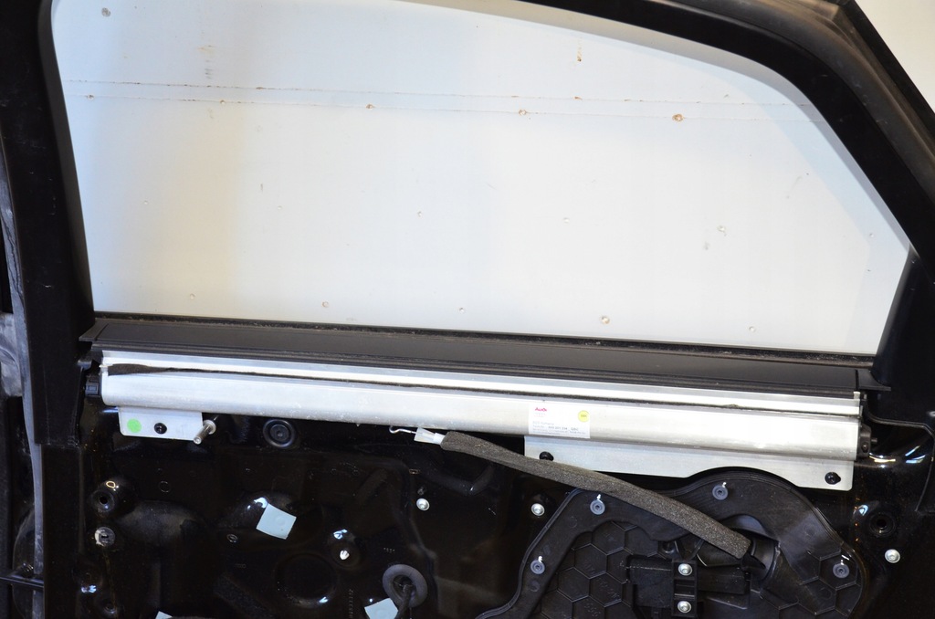 фото №10, Audi a8 d4 4h дверь задние правое чёрные