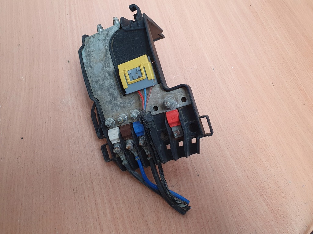 фото №8, Коробка предохранителей berlingo iii partner аккумулятор