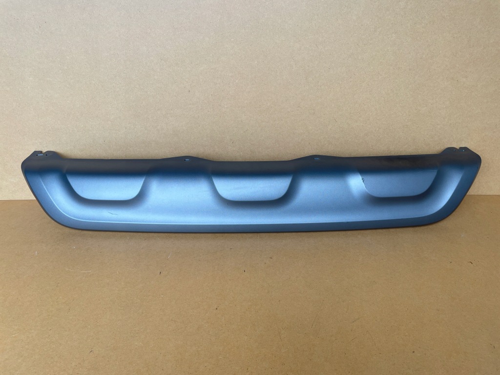 Купити Решітка радіатора накладка бампера дифузор задня renault captur i lift 16-19