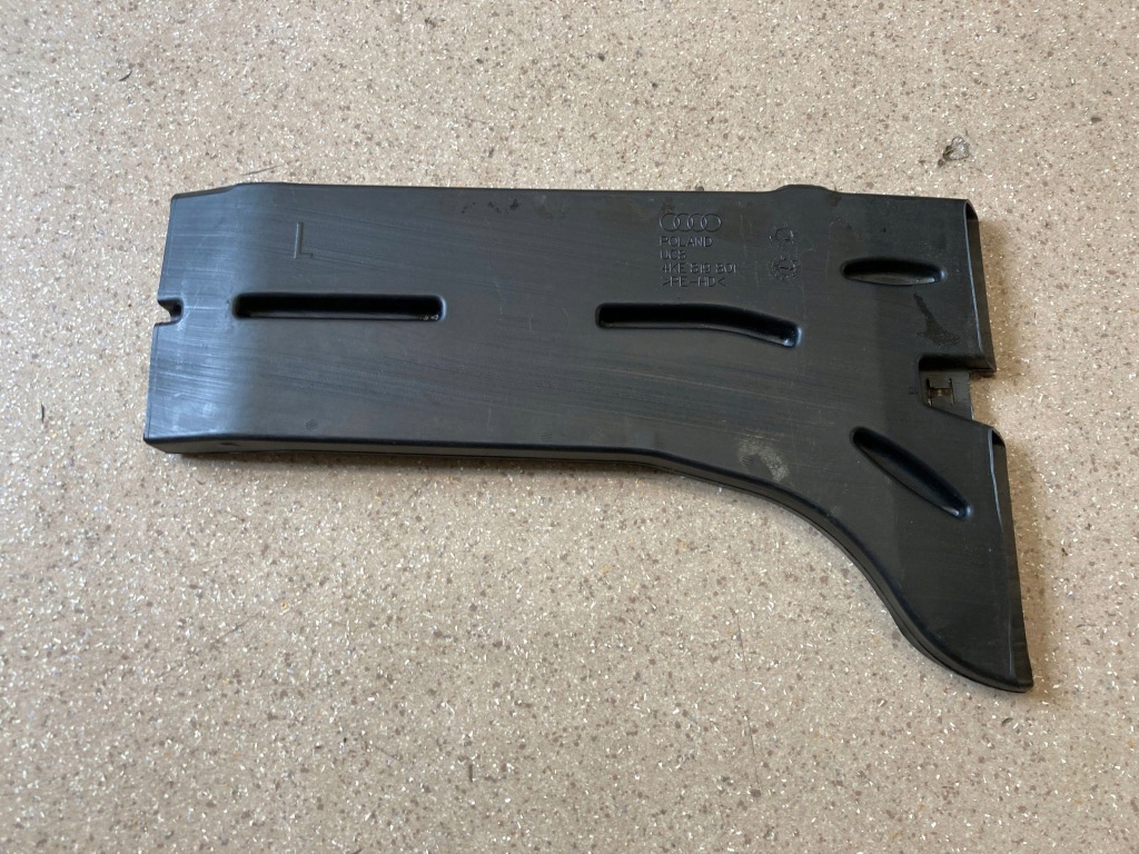 Канал обдув левая сторона audi e-tron 4ke819801 Оригинал