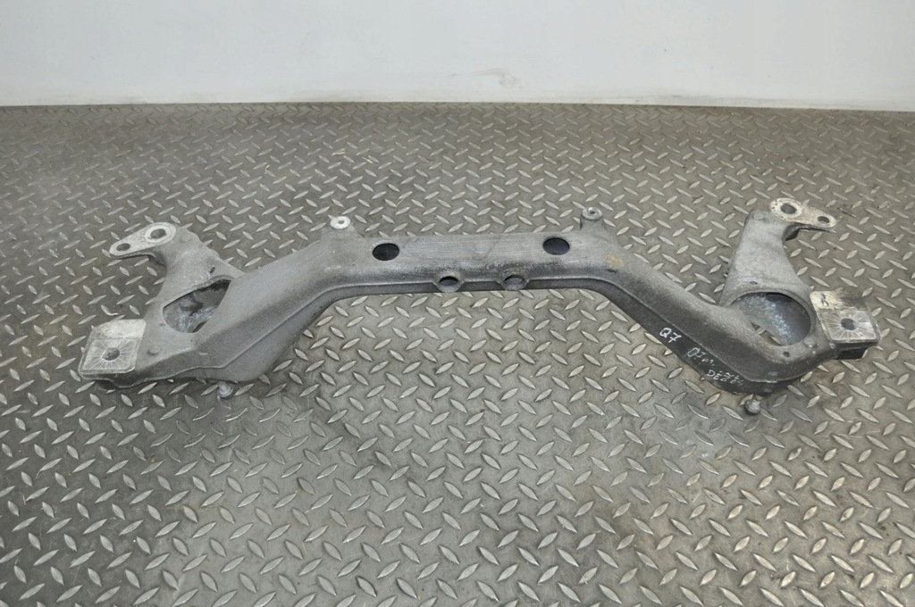 фото №1, Audi q7 4l 2006 рама вспомогательная передняя