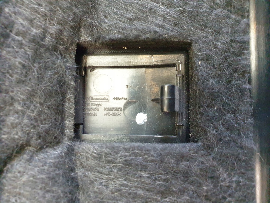 фото №9, Бардачок пасажира консолі перед mercedes s w221 a2216800126 оригінальний номер чорний europa