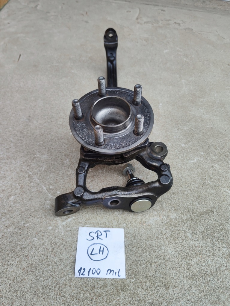 фото №8, Dodge challenger charger srt передня ліва поворотний кулак 2015+