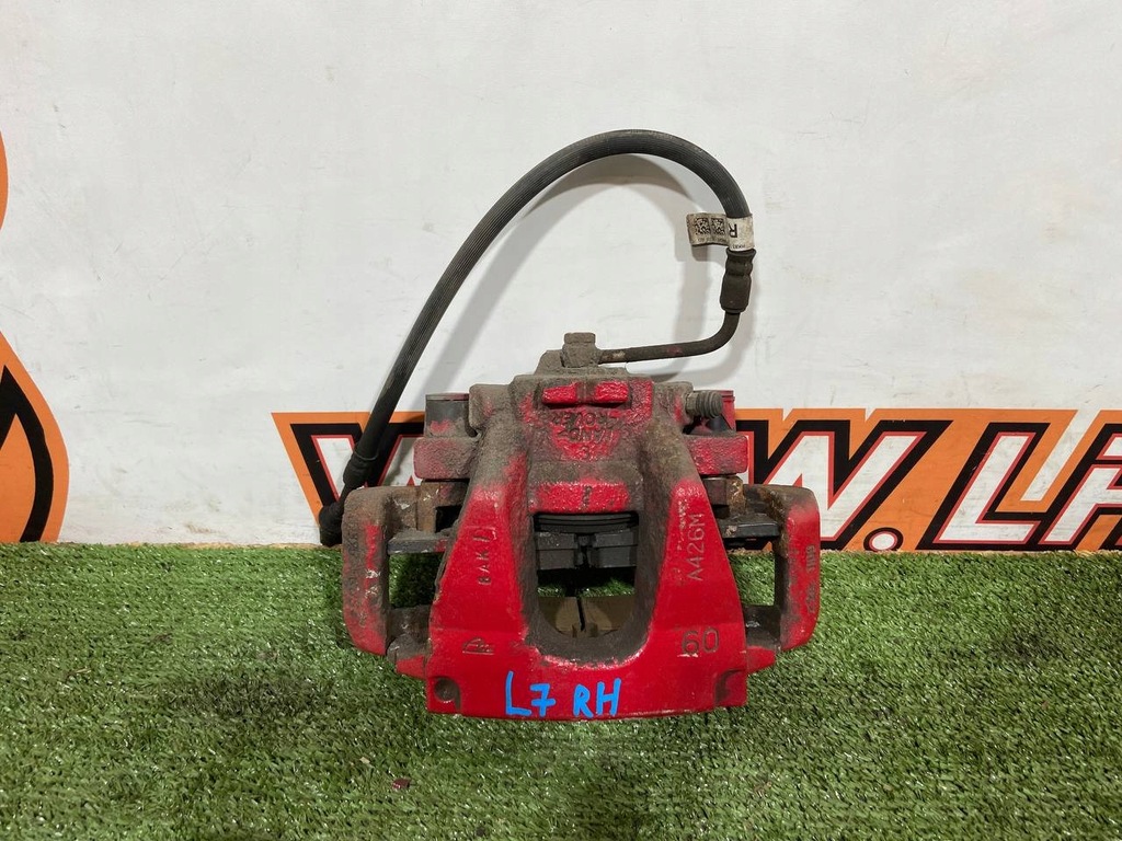 фото №13, Суппорт тормозной правый перед velar gx73-2b294-ba