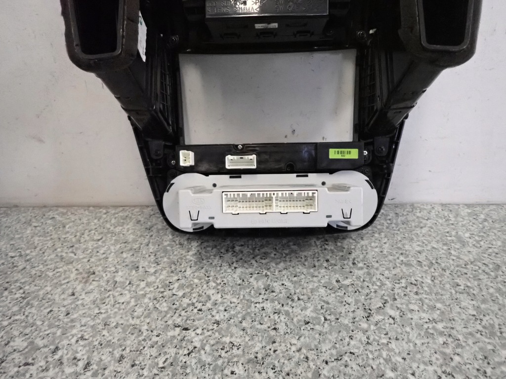 фото №9, Kia ceed i 06 -09 рамка радио панель кондиционера