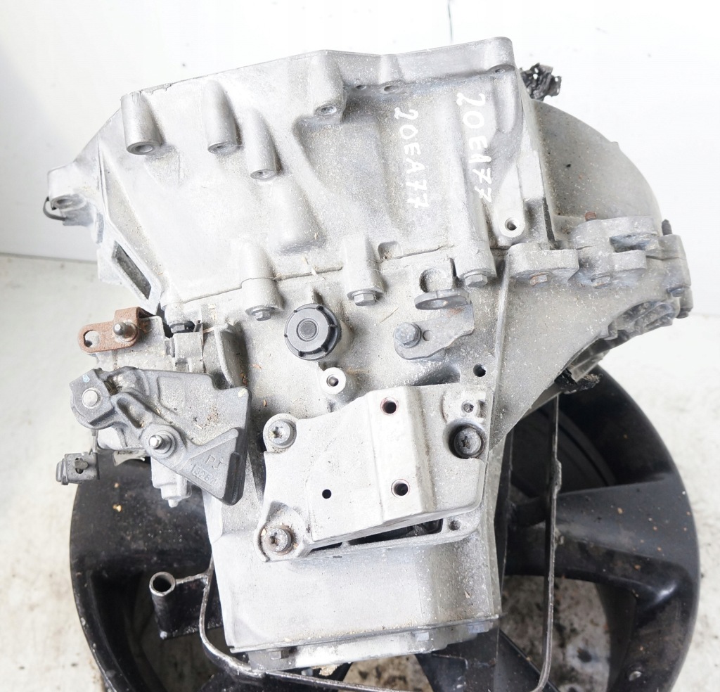 Купити Коробка передач передач opel crossland citroen c3 aircross 1.2 thp 20ea77