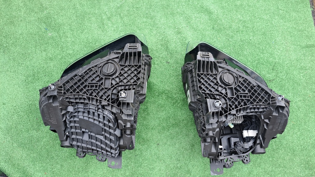 фото №5, Porsche taycan 9j1 full led лампы передние