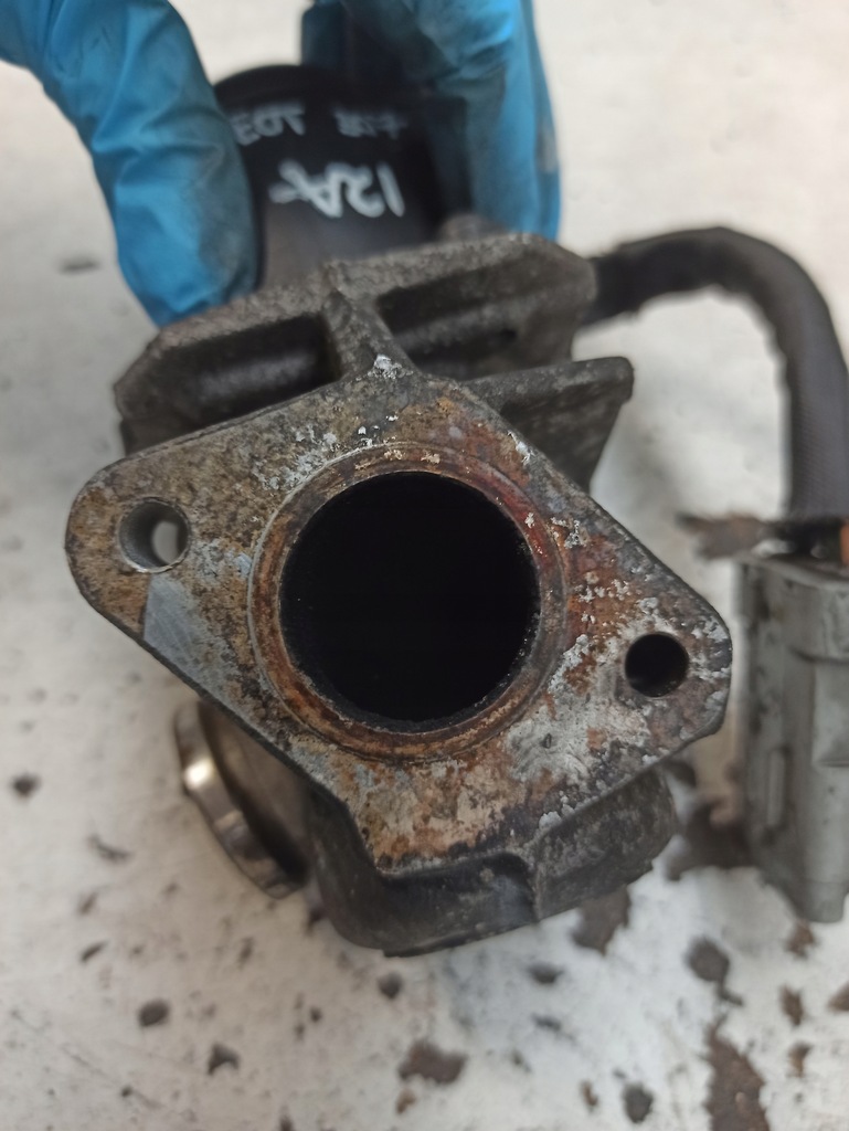 фото №12, Peugeot 307 1.6d клапан egr 9654818180